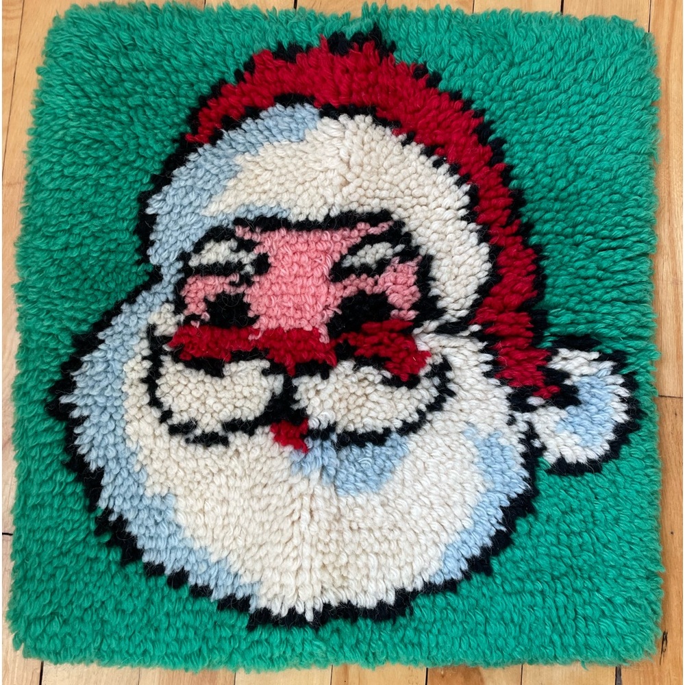 Vintage Santa latch hook wall hanging. 1974